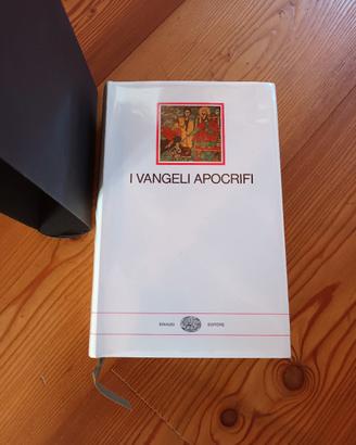 I VANGELI APOCRIFI I MILLENNI EINAUDI (1976)