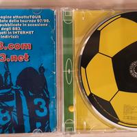 La dura legge del gol! 883