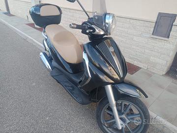 Scooter beverly 300 TOUEER