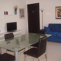 Camera singola con bagno privato solo per donne