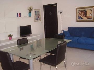 Camera singola con bagno privato solo per donne