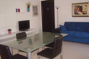 Camera singola con bagno privato solo per donne