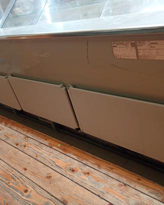 Arredamento Alimentari/Gastronomia/Salumeria