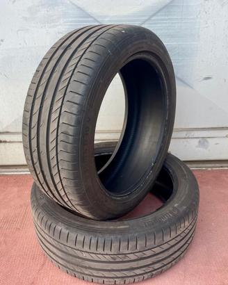 2 gomme Continental 235/45 R19 V (COME NUOVE)