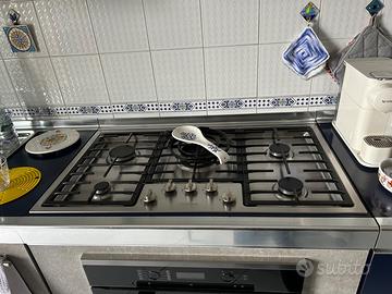 Piano cottura  Miele 5 fuochi  a gas