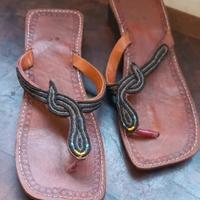 2  paia di infradito donna