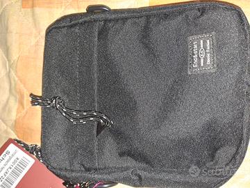 borsello nuovo appena comprato 