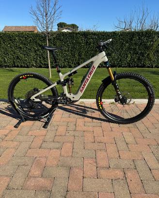 Santa Cruz Vala cc xo axs