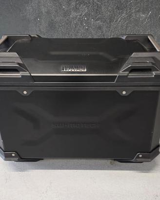 Valigia usata SW-MOTECH Trax Adv L 45l.  sinistra