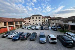 3 LOCALI A CORREZZANA