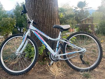 BICI ATALA DA RAGAZZA 24”