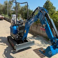 Escavatore r13q nuovo prezzo reale motore kubota