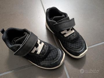 scarpe nere decathlon nr.26
