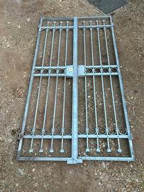 Portone in ferro battuto