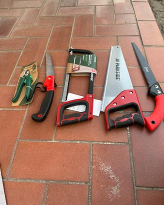 Attrezzi da giardinaggio