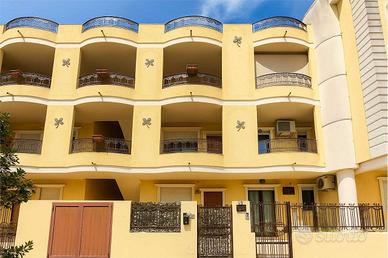 Appartamento su due livelli con ingresso indipende