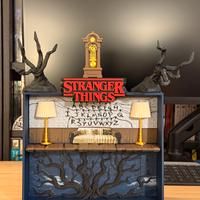 Espositore funko stranger things kinderjoy USB blu