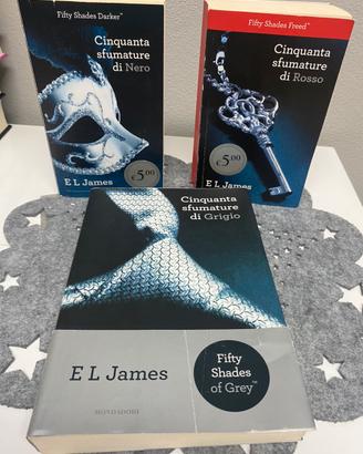 Libri trilogia 50 sfumature + GREY
