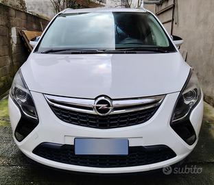 Opel Zafira Tourer