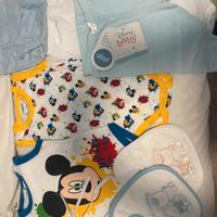 set: 2 body disnay, 2 bavaglie, una ghetta Disnay