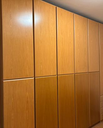 Armadio legno
