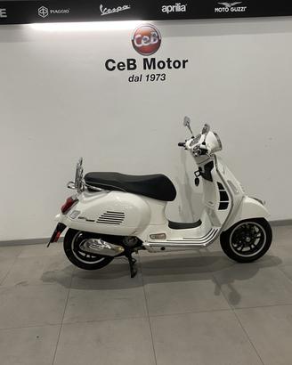 VESPA GTS SUPER 300