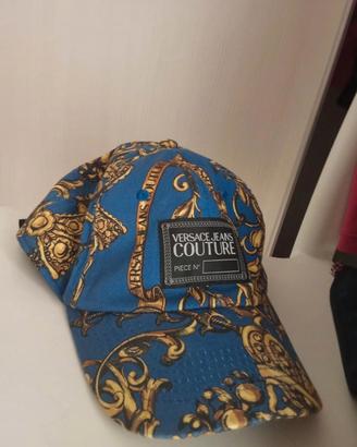 Cappello Versace