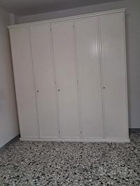 Armadio a muro color Avorio4 ante ottimecondizioni