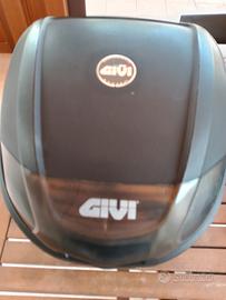 bauletto GIVI per scooter usato 