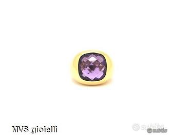 Anello in oro giallo con ametista