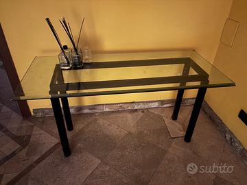 Tavolo con piano in vetro / cristallo