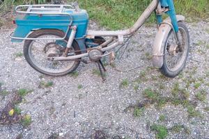 Motorino  Peugeot 104