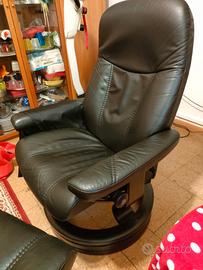 Poltrona STRESSLESS EKORNES CONSUL M + POGGIAPIEDI