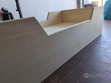 lettino Montessori in legno con materasso 