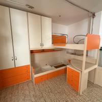 Cameretta a soppalco angolare