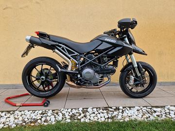 Ducati Hypermotard 796 - 2010