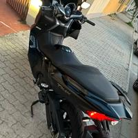 Tmax 530 sx abs sport edition