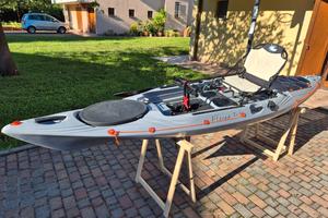 Galaxy Alboran FX3 kayak fishing a pedali