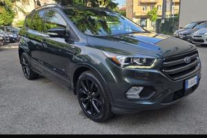 Ford Kuga 2.0 TDCI 180 CV S&S 4WD ST-LINE
