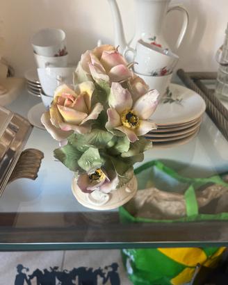 Soprammobile Capodimonte