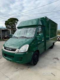 Autonegozio Paninoteca Ambulante Street Food Truck