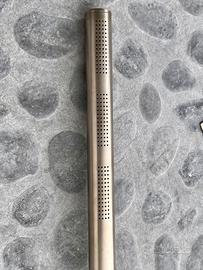 Braccio Doccia Design minimale – PVD