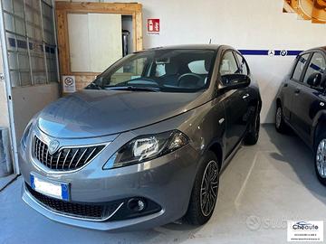 LANCIA - Ypsilon - 1.0 FireFly 5p. S&S Hybrid Oro