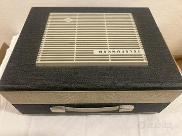 Giradischi a valigetta Telefunken anni 60