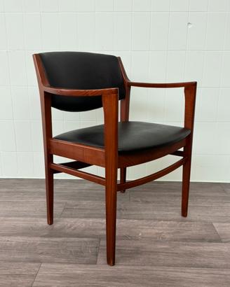 Poltrona stile scandinavo anni 70 in legno
