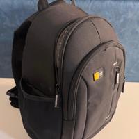 Zainetto porta macchina fotografica e obiettivi