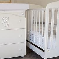 LETTINO IN LEGNO CON FASCIATOIO