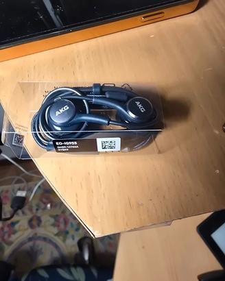 Cuffie nuove akg