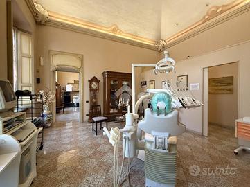 4 LOCALI A ACQUI TERME
