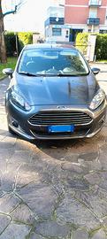 FORD Fiesta 6ª serie - 2015